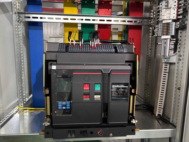 ACB installed in low voltage switchgear cabinet ACB installed in low voltage switchgear cabinet