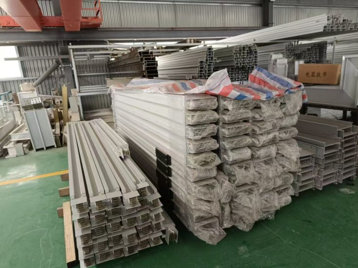 Busbar trunking products in workshop Busbar trunking products in workshop