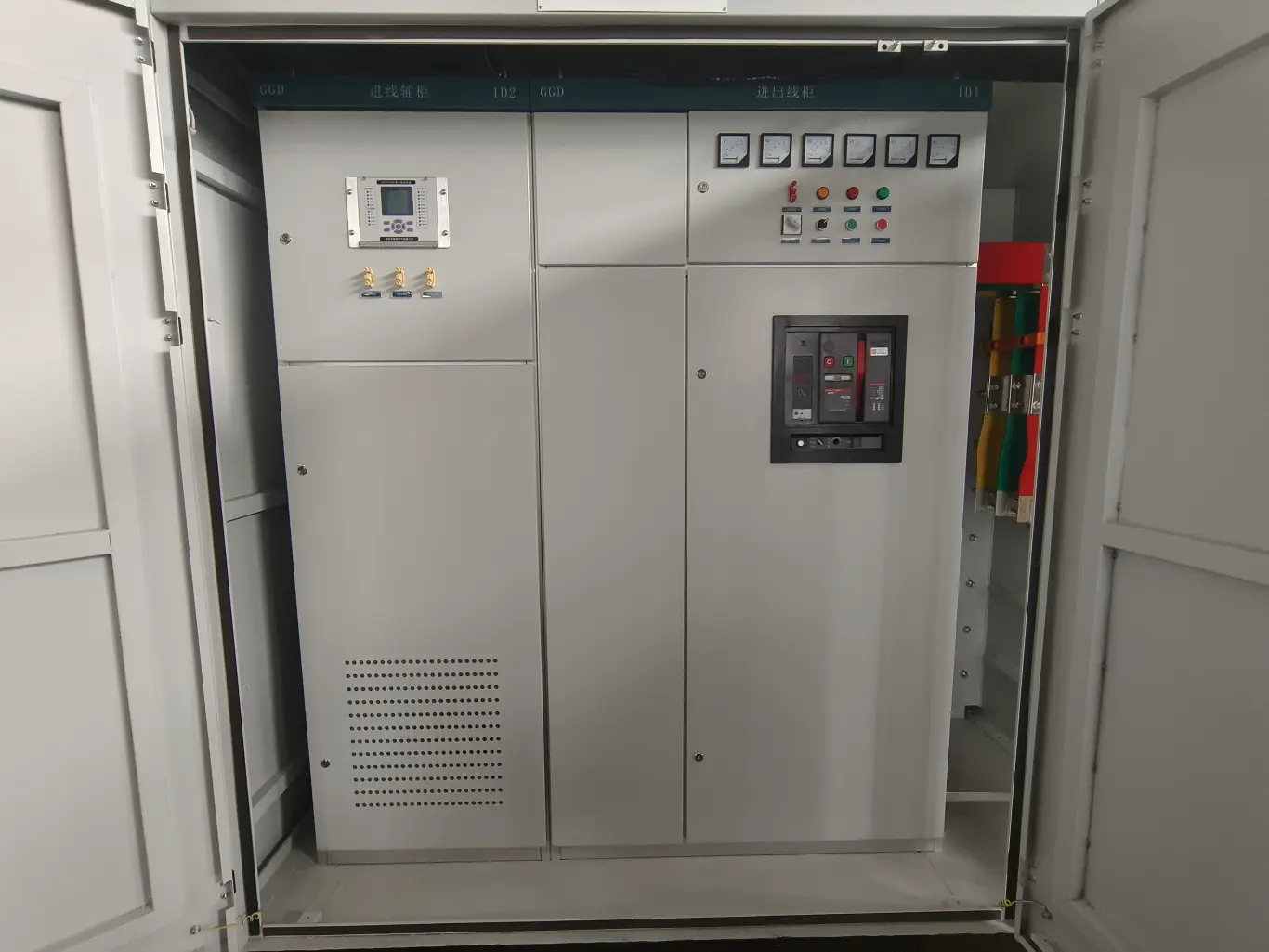 GGD incoming and outgoing cabinet for Solar Grid Connection Reliability