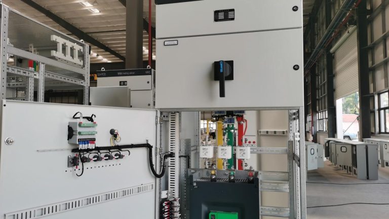 Improving Manufacturing Efficiency with Industrial Automation Solutions Improving Manufacturing Efficiency with Industrial Automation Solutions