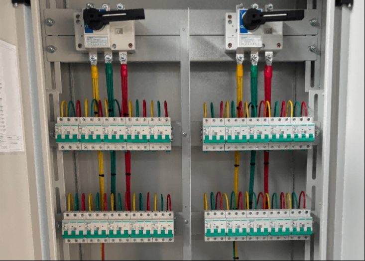 circuit breaker used in electrical distribution panel circuit breaker used in electrical distribution panel