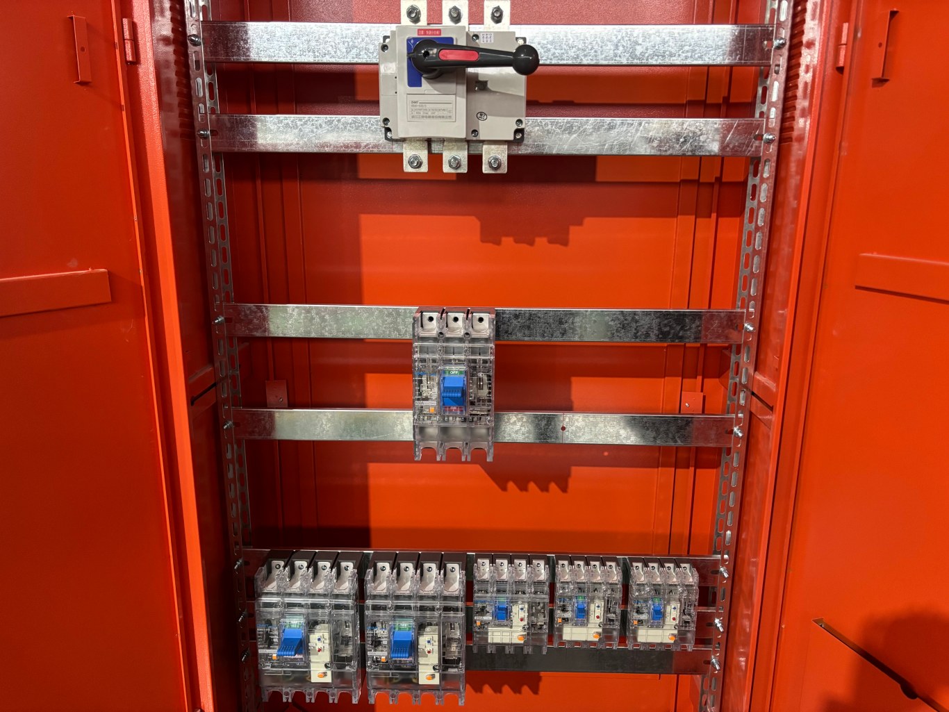 portable orange power distribution box
