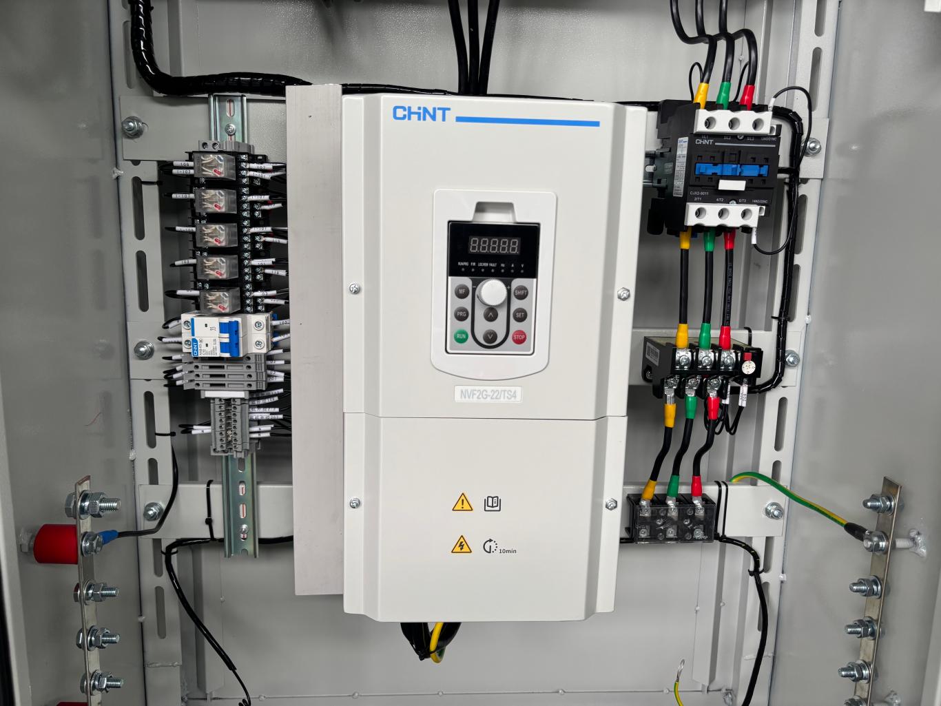 NVF2G VFD