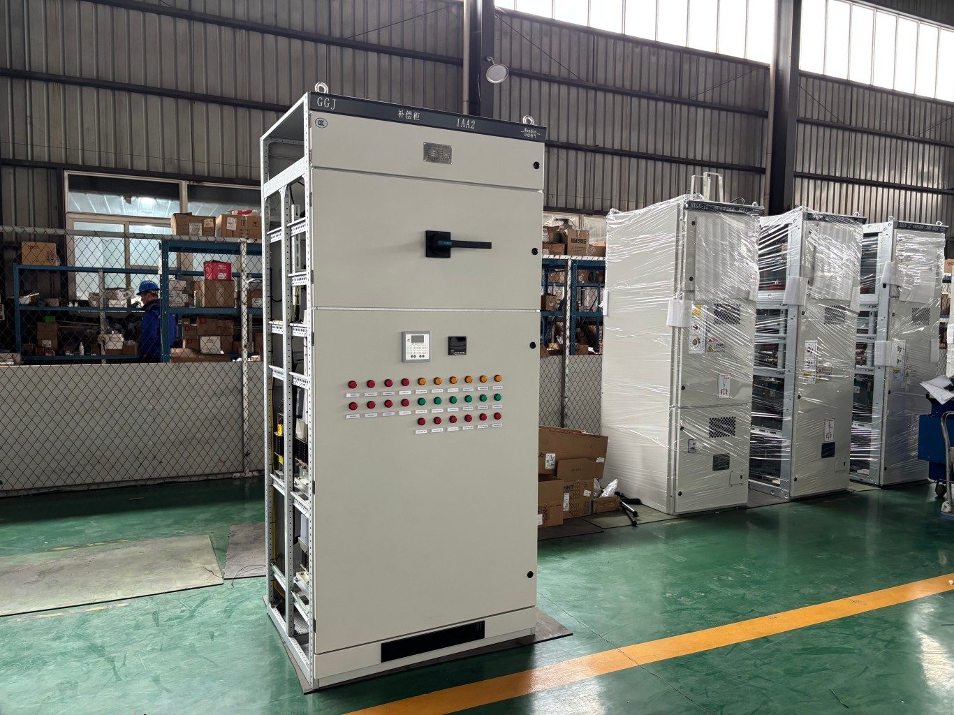 GGJ low voltage power compensation cabinet in workshop