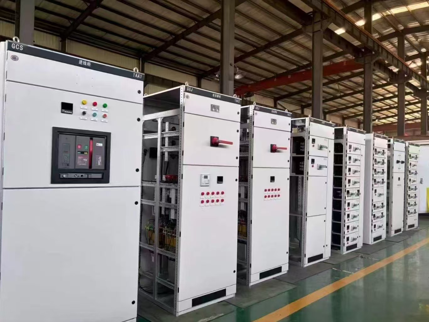 Industrial medium and low voltage switchgear system1