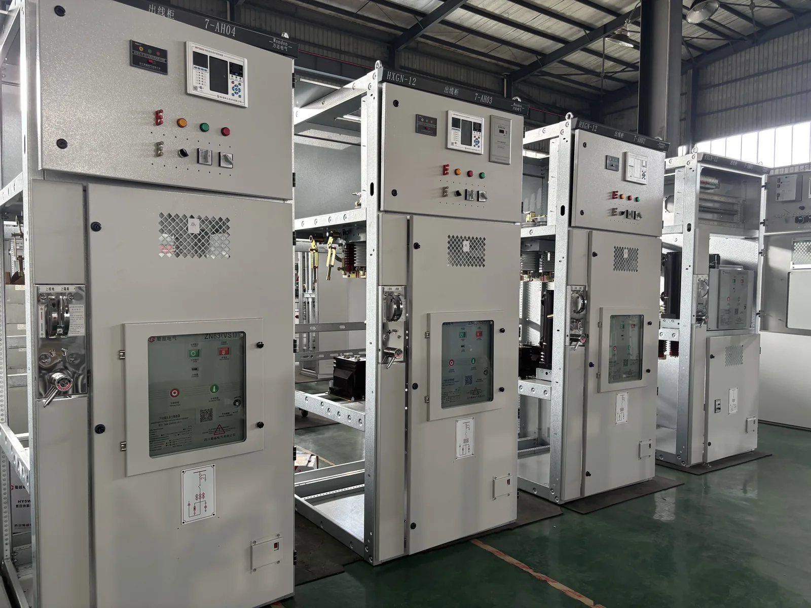 mv-switchgear-factory-lineup